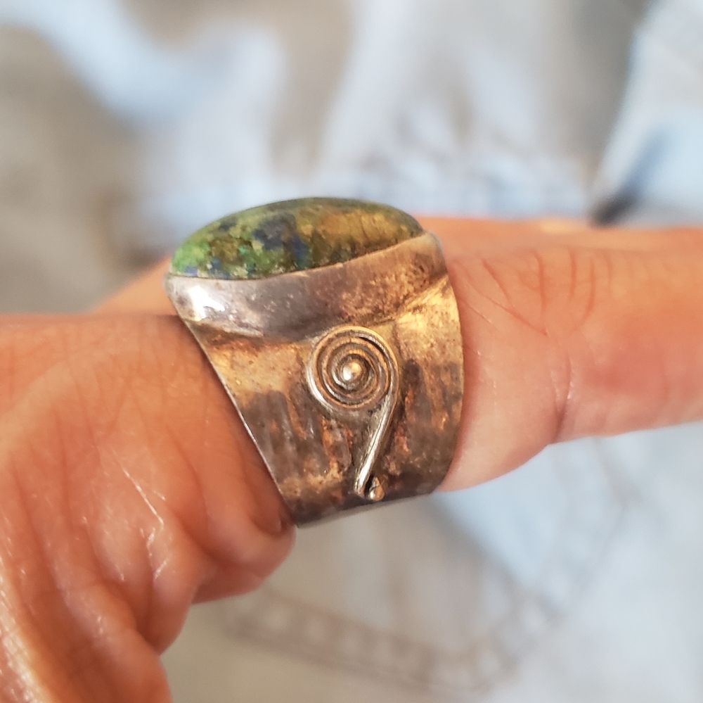 GREEN TURQUOISE RING - Picture 2 of 4